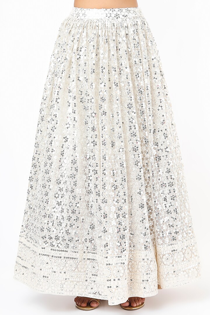 White Embroidered Wedding Lehenga Set by Roopa Sharma at Pernia's Pop Up Shop