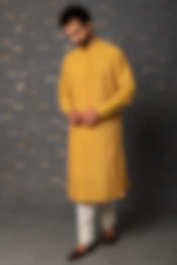 Mustard Block Printed Kurta Set by Rajesh Pratap Singh Men
