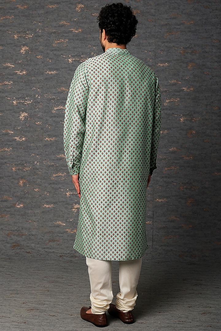 Mint Block Printed Kurta Set by Rajesh Pratap Singh Men at Pernia's Pop Up Shop