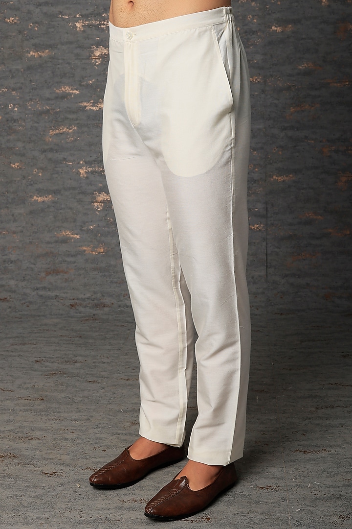 Beige Block Printed Pintucked Kurta Set by Rajesh Pratap Singh Men at Pernia's Pop Up Shop