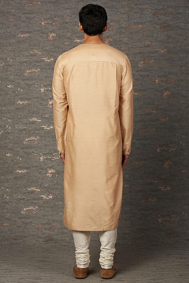 Caramel Katan 3D Diamond Textured Embroidered Kurta Set by Rajesh Pratap Singh Men at Pernia's Pop Up Shop