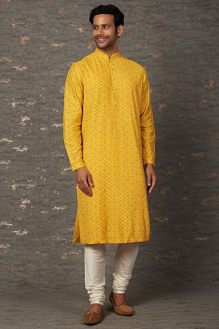 Yellow Printed Kurta Set by Rajesh Pratap Singh Men