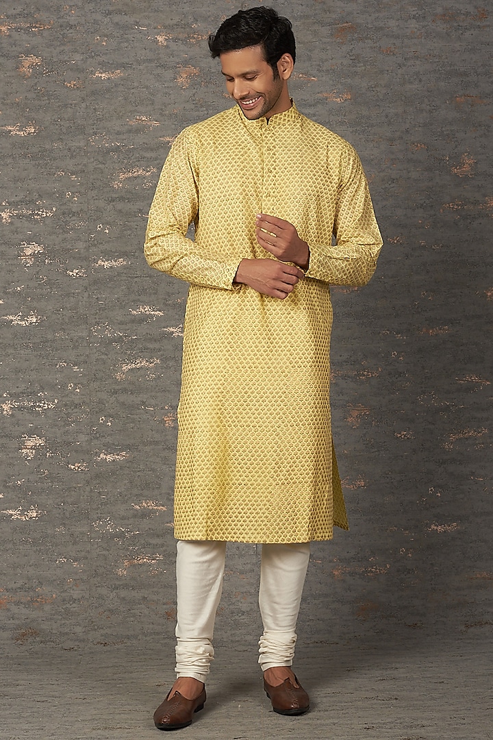 Lime Block Printed Kurta Set by Rajesh Pratap Singh Men