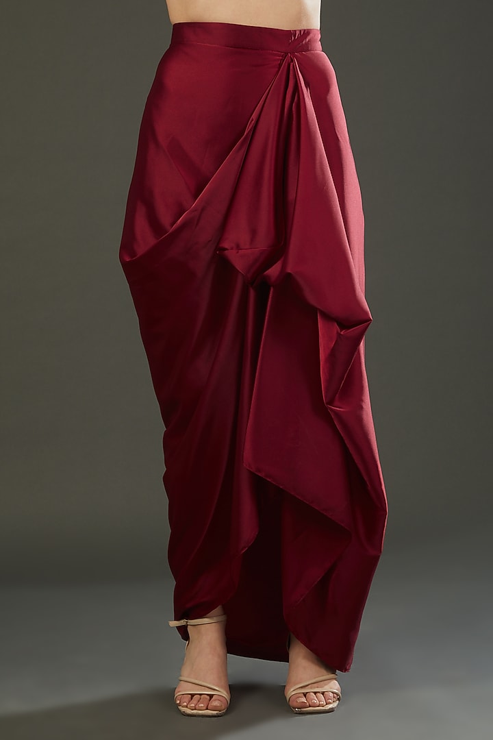 Red Crepe Draped Wedding Saree Set by RITIKA ARYA JAIN at Pernia's Pop Up Shop