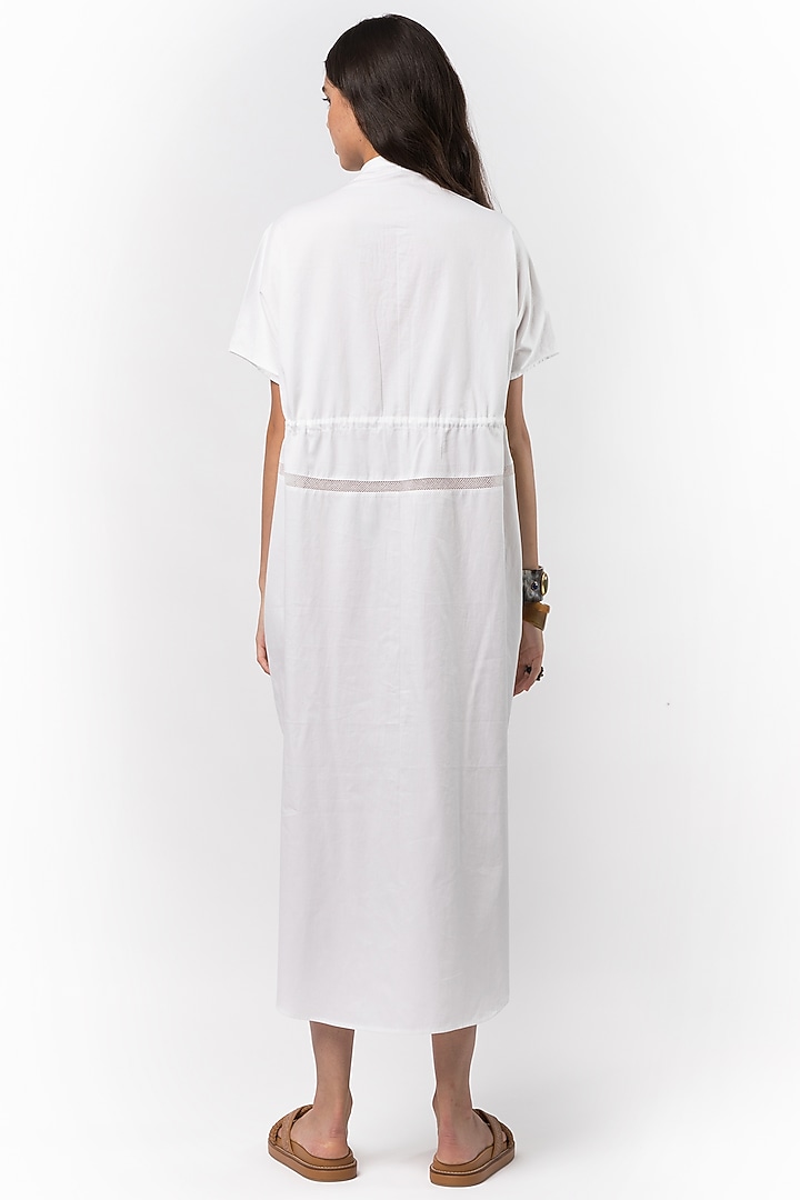 White Hand Embroidered Cotton Dress Design by Rara Avis at Pernia's Pop Up Shop 2026 White Hand Embroidered Cotton Dress Design by Rara Avis at Pernia's Pop Up Shop 2026