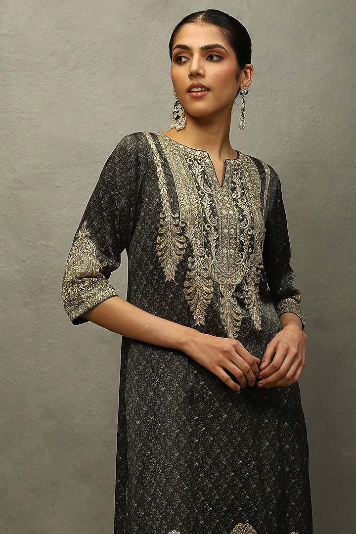 Khaki & Green Silk Satin Hand Embroidered Kurta Set by Ri Ritu Kumar at Pernia's Pop Up Shop