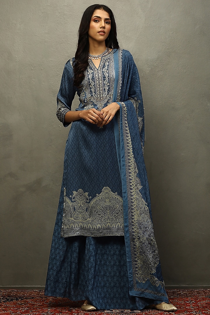 Indigo & Blue Silk Satin Hand Embroidered Kurta Set by Ri Ritu Kumar at Pernia's Pop Up Shop