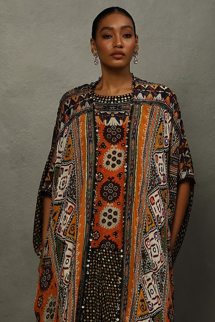 Black Viscose Chinon Mirror Work Cape Set by Ri Ritu Kumar at Pernia's Pop Up Shop