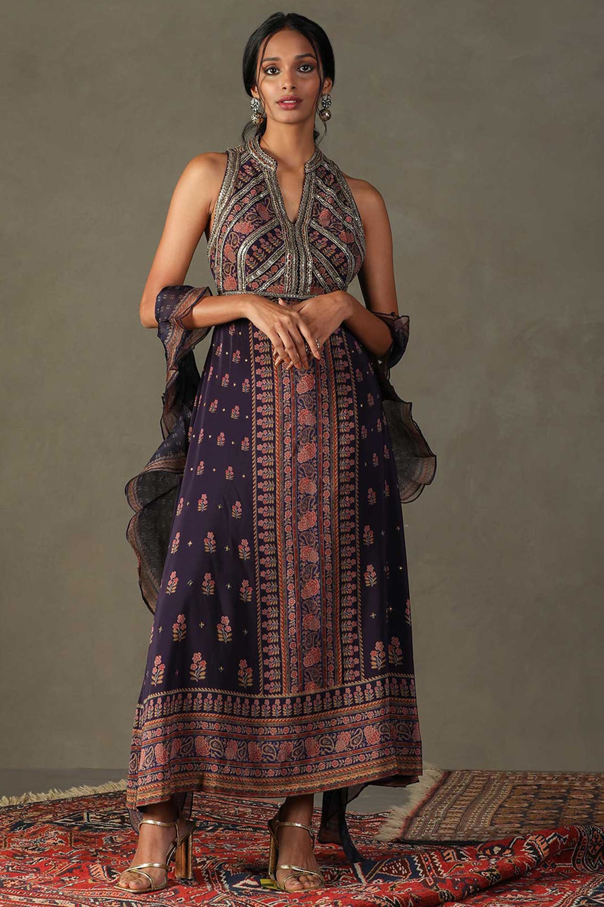 Pure Silk - Dresses - Indo Western Dresses: Buy Latest Indo Western  Clothing Online | Utsav Fashion