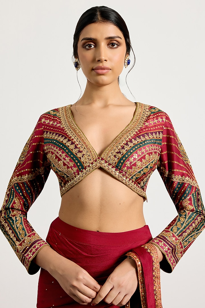 Prune Viscose Chinon Floral Printed & Zari Embroidered Reception Saree Set by Ri Ritu Kumar at Pernia's Pop Up Shop