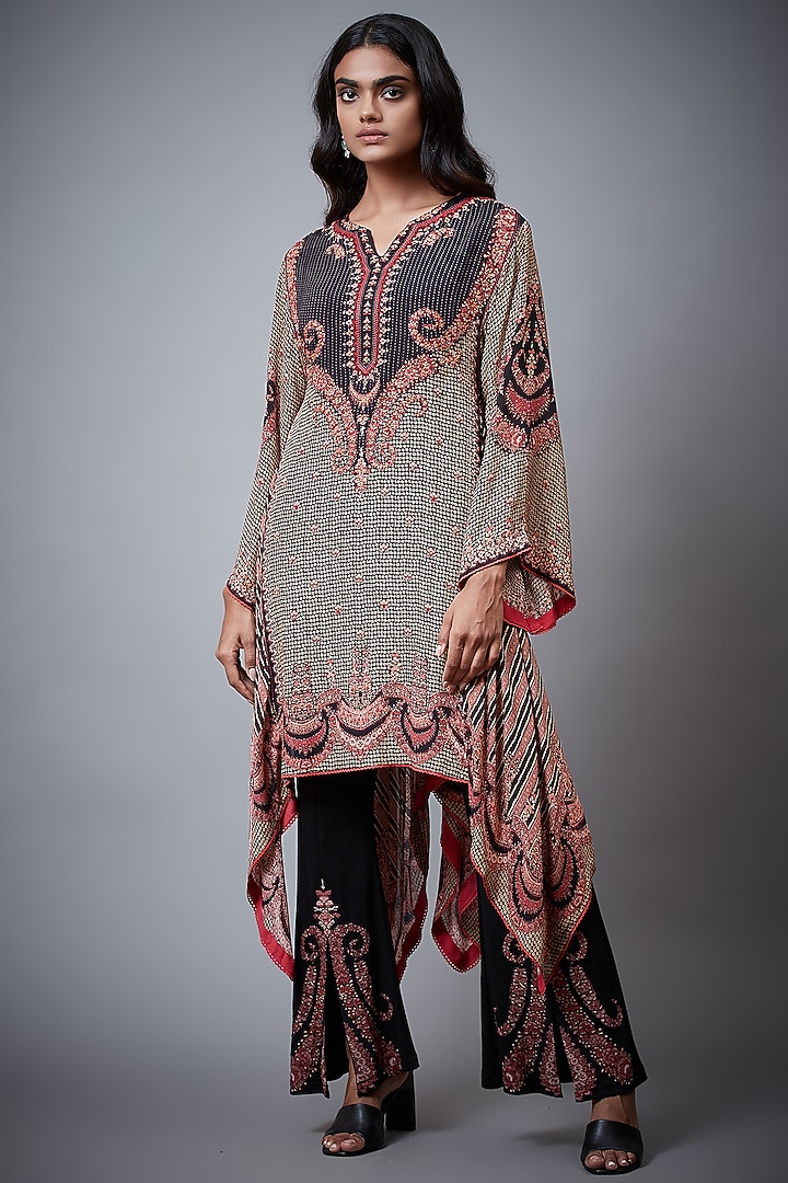 Old Rose & Black Rayon Crepe Embroidered Kurta by Ri Ritu Kumar at Pernia's Pop Up Shop