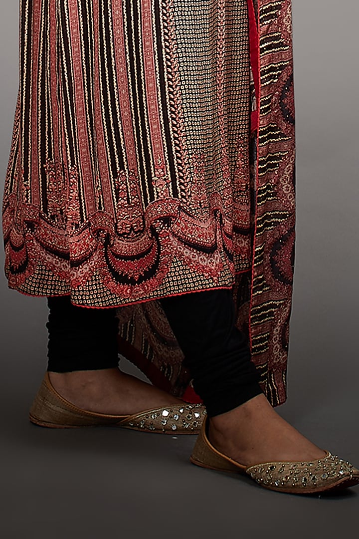 Old Rose & Black Rayon Crepe Printed & Embroidered Kurta Set by Ri Ritu Kumar at Pernia's Pop Up Shop