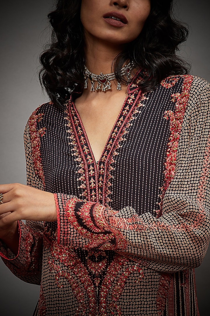Old Rose & Black Rayon Crepe Printed & Embroidered Kurta Set by Ri Ritu Kumar at Pernia's Pop Up Shop