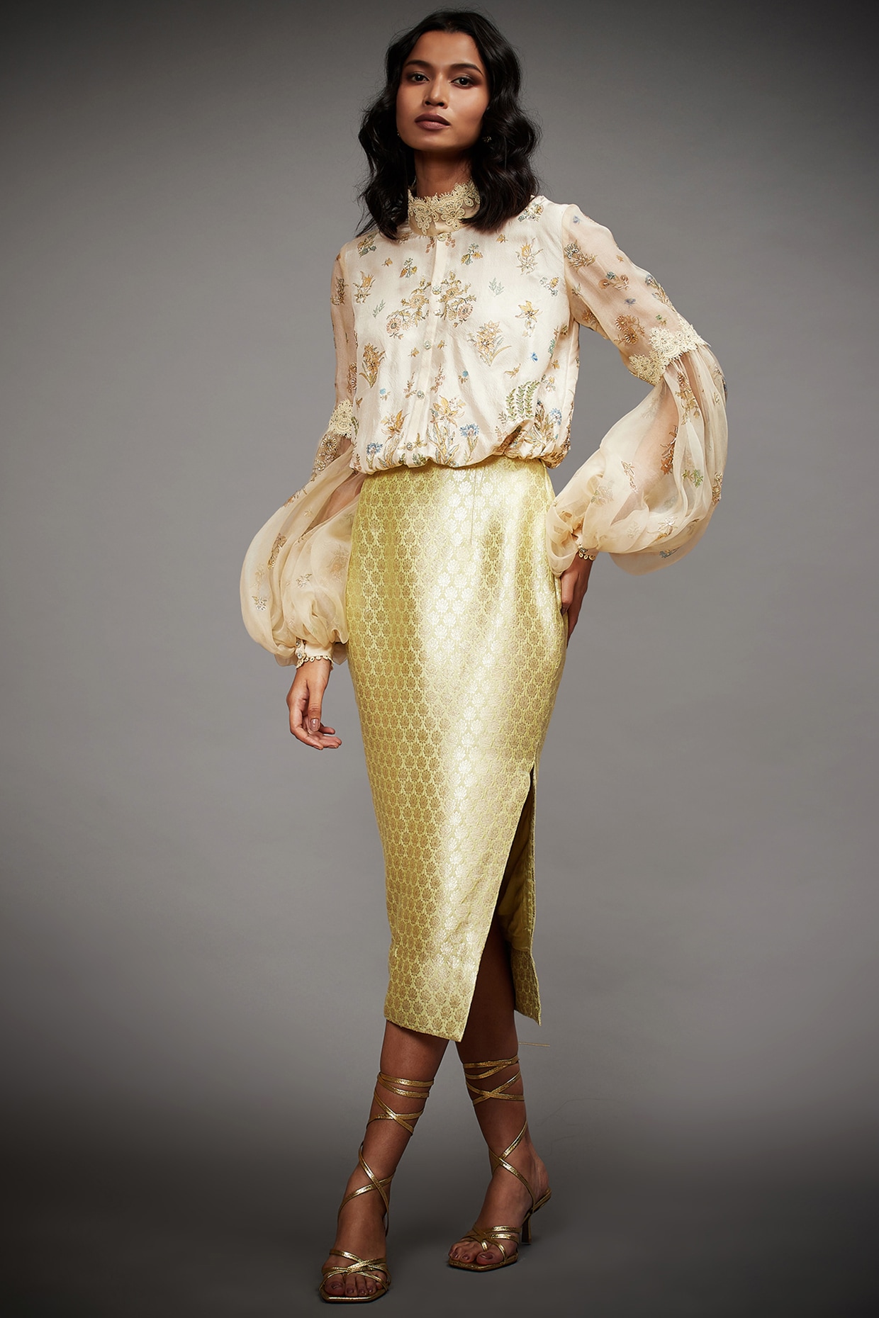 Apple Green Silk Brocade Skirt by Ri Ritu Kumar at Pernia s Pop Up Shop 2024