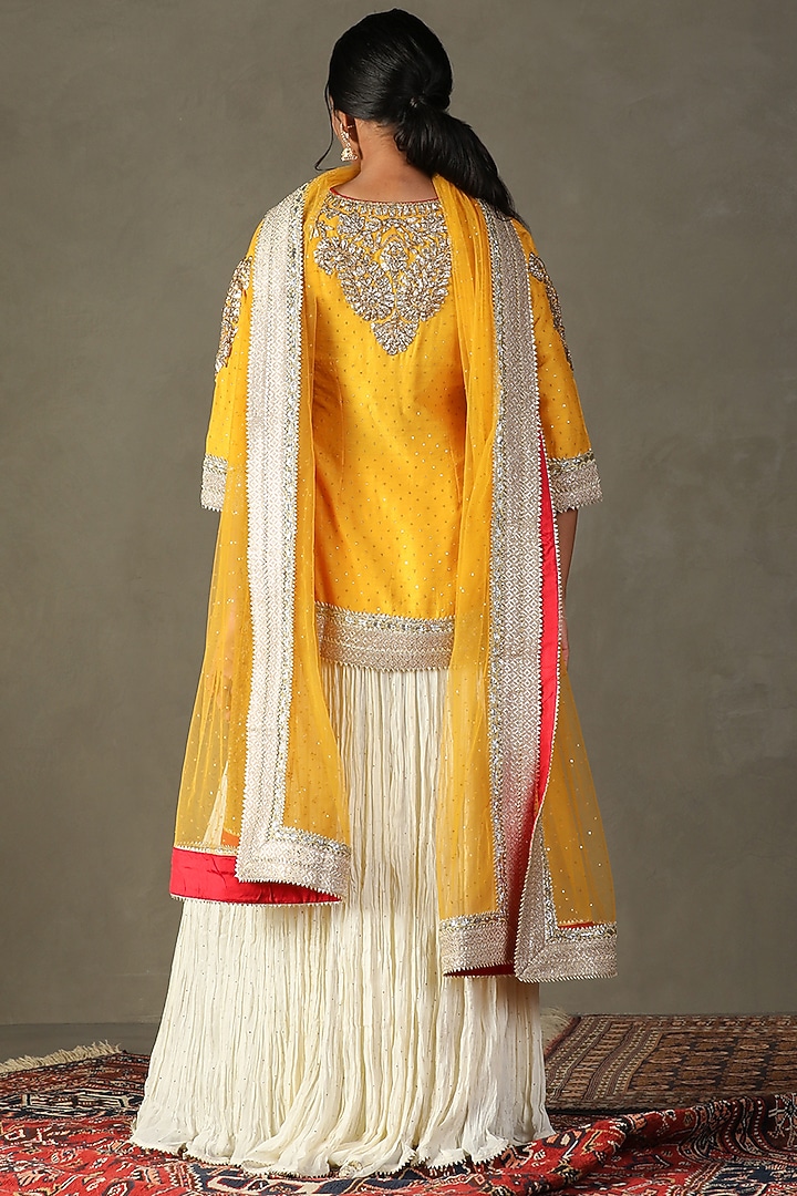 White Viscose Chiffon Skirt Set by Ri Ritu Kumar at Pernia's Pop Up Shop