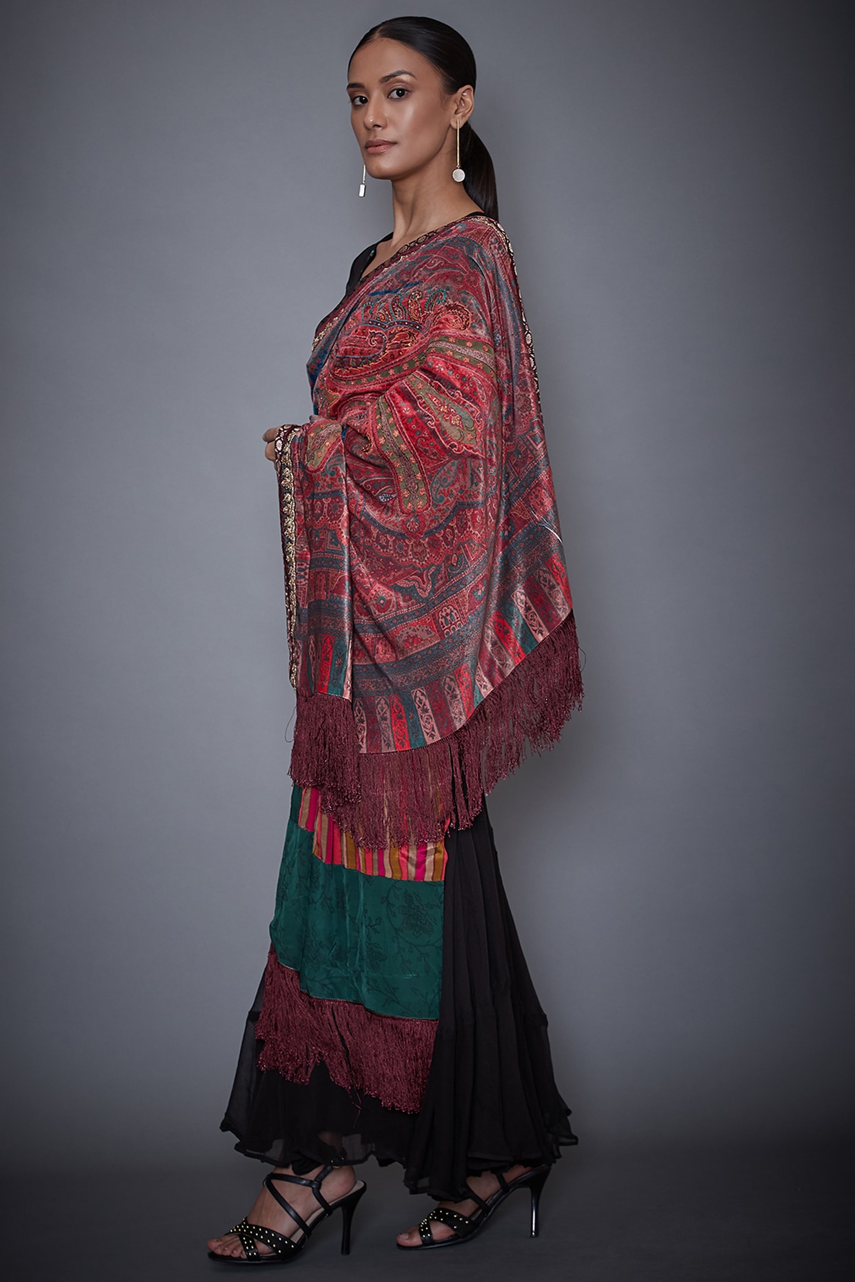 Ritu kumar shawls store