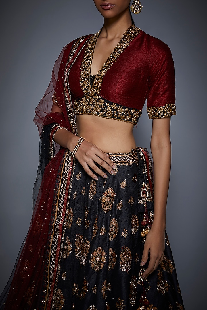 Black Floral Bridal Lehenga Set by Ri Ritu Kumar at Pernia's Pop Up Shop