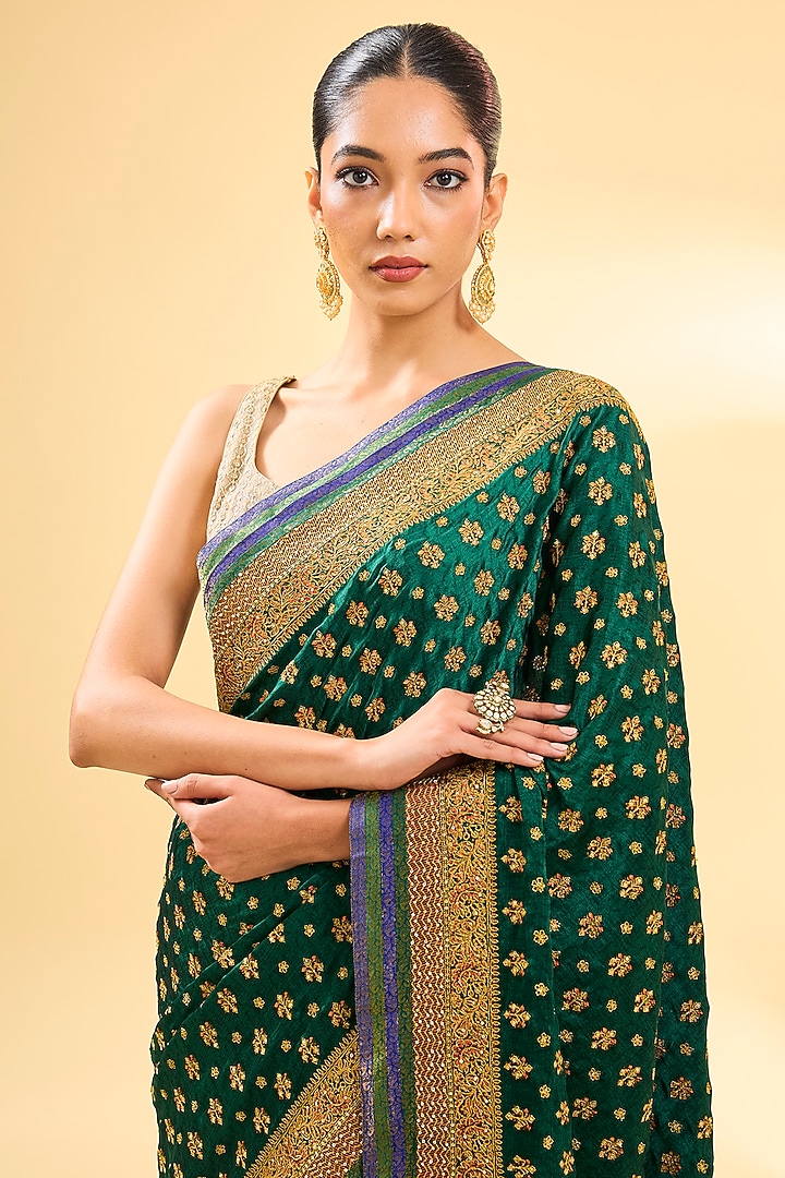 Green Silk Satin Printed & Embroidered Banarasi Woven Reception Saree Set by Ri Ritu Kumar at Pernia's Pop Up Shop
