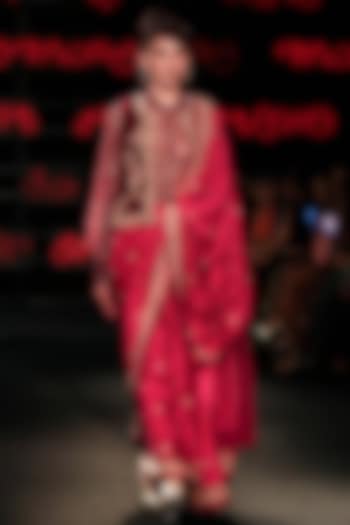 Fuchsia Brocade Jamawar Zardosi & Aari Embroidered Jacket Bridal Saree Set by Ri Ritu Kumar at Pernia's Pop Up Shop