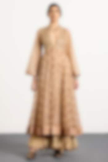 Beige & Pink Silk Organza Kalamkari Printed Kurta Set by Ri Ritu Kumar at Pernia's Pop Up Shop