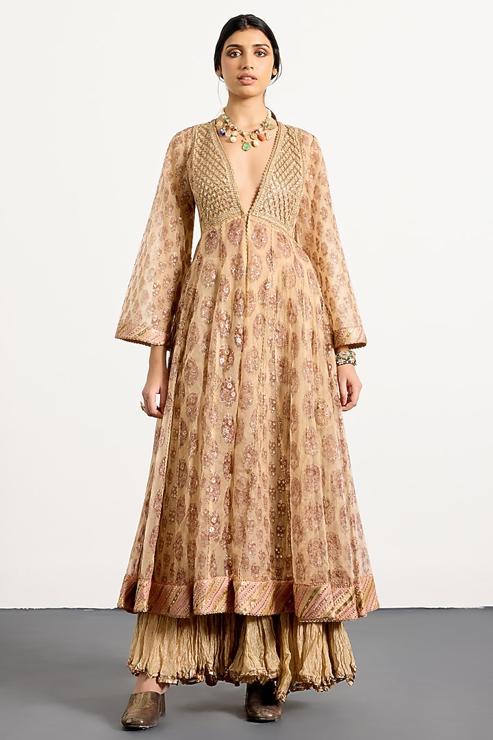 Beige & Pink Silk Organza Kalamkari Printed Kurta Set by Ri Ritu Kumar at Pernia's Pop Up Shop