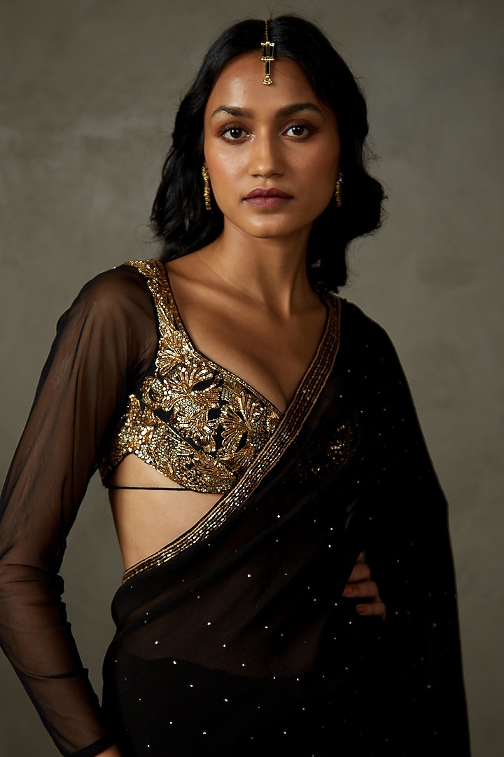 Black Silk Embroidered Reception Saree Set by Ri Ritu Kumar at Pernia's Pop Up Shop