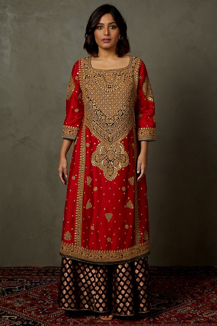 Red Silk Embroidered Kurta Set by Ri Ritu Kumar at Pernia's Pop Up Shop