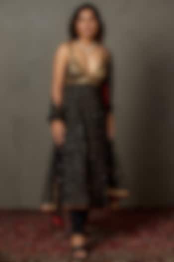 Black Silk & Viscose Embroidered Kurta Set by Ri Ritu Kumar at Pernia's Pop Up Shop