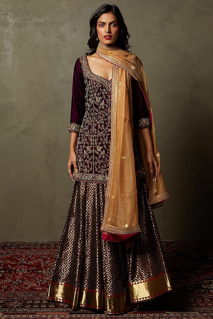 Purple & Gold Silk Embroidered Bridal Lehenga Set by Ri Ritu Kumar at Pernia's Pop Up Shop