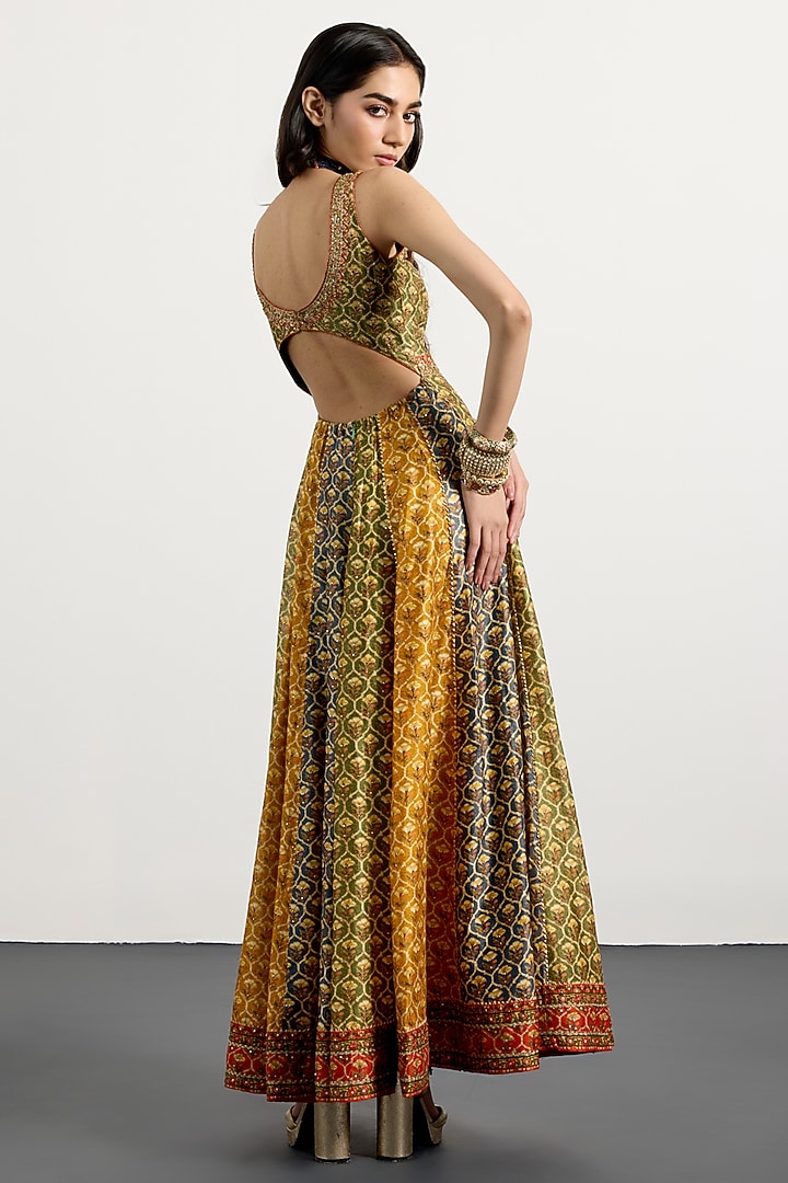 Khaki & Mustard Silk Chanderi Kurta Set by Ri Ritu Kumar at Pernia's Pop Up Shop