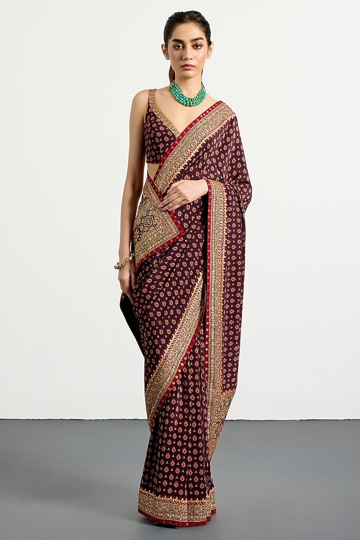 Brown Silk Ajrakh Printed & Hand Embroidered Reception Saree Set by Ri Ritu Kumar at Pernia's Pop Up Shop