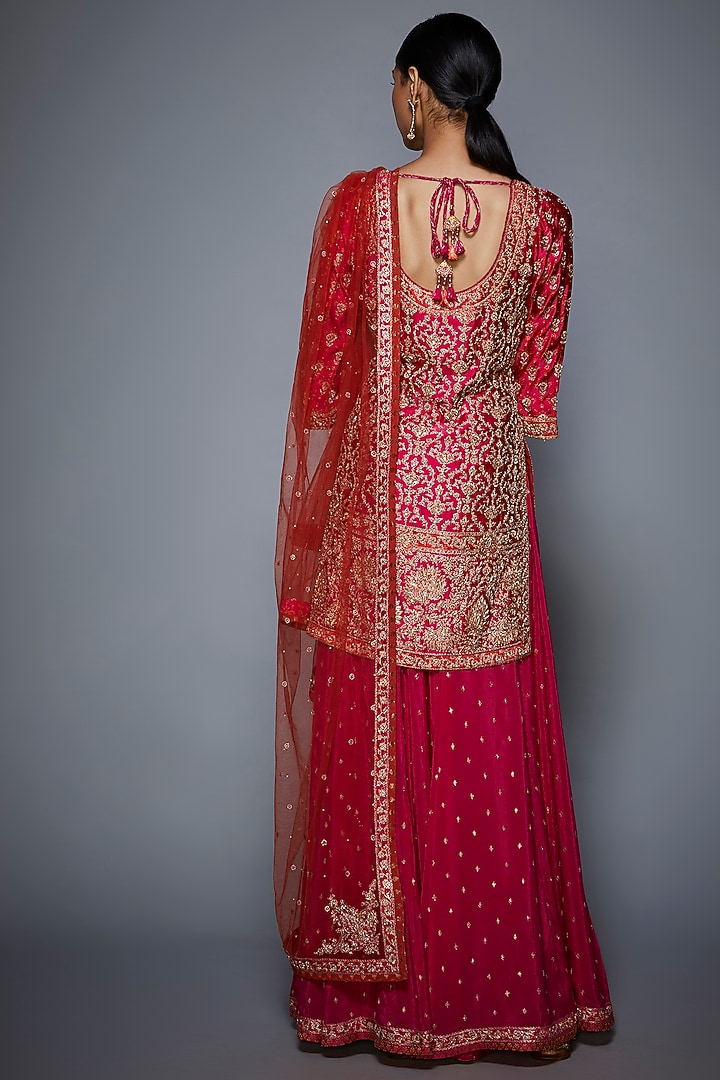 Fuchsia Silk Kurta Set by Ri Ritu kumar at Pernia's Pop Up Shop