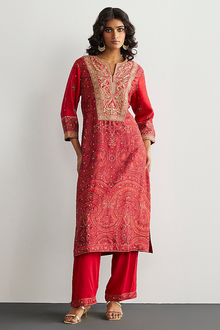Red & Beige Murshidabad Silk Brocade Jamawar Kurta Set by Ri Ritu Kumar at Pernia's Pop Up Shop