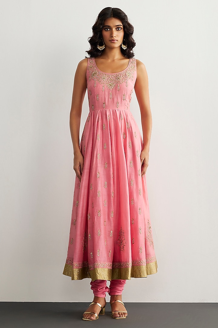 Bubblegum Pink Chanderi Silk Wedding Anarkali Set by Ri Ritu Kumar at Pernia's Pop Up Shop