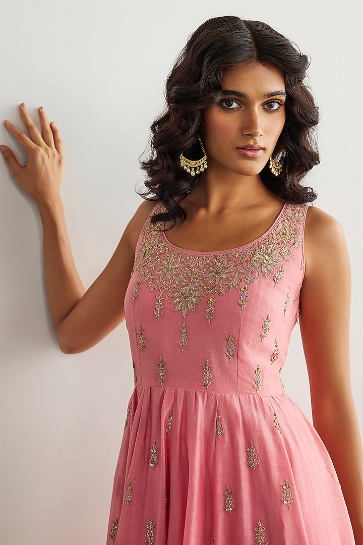 ritu kumar pink dress AARKE RITU KUMAR Pink Embroidered Sleeveless Kaftan Dress