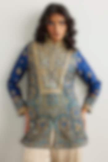 Blue & Beige Murshidabad Silk Brocade Jamawar Kurta by Ri Ritu Kumar at Pernia's Pop Up Shop