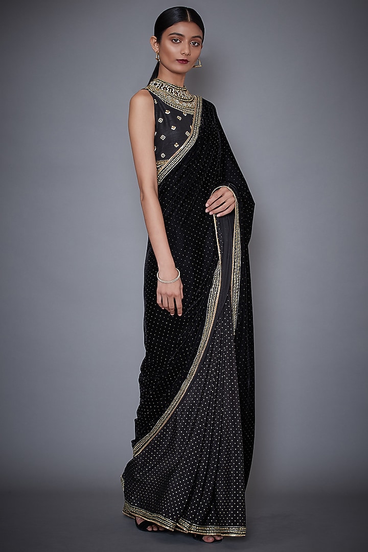 Black Embroidered Velvet Wedding Saree Set by Ri Ritu Kumar at Pernia's Pop Up Shop
