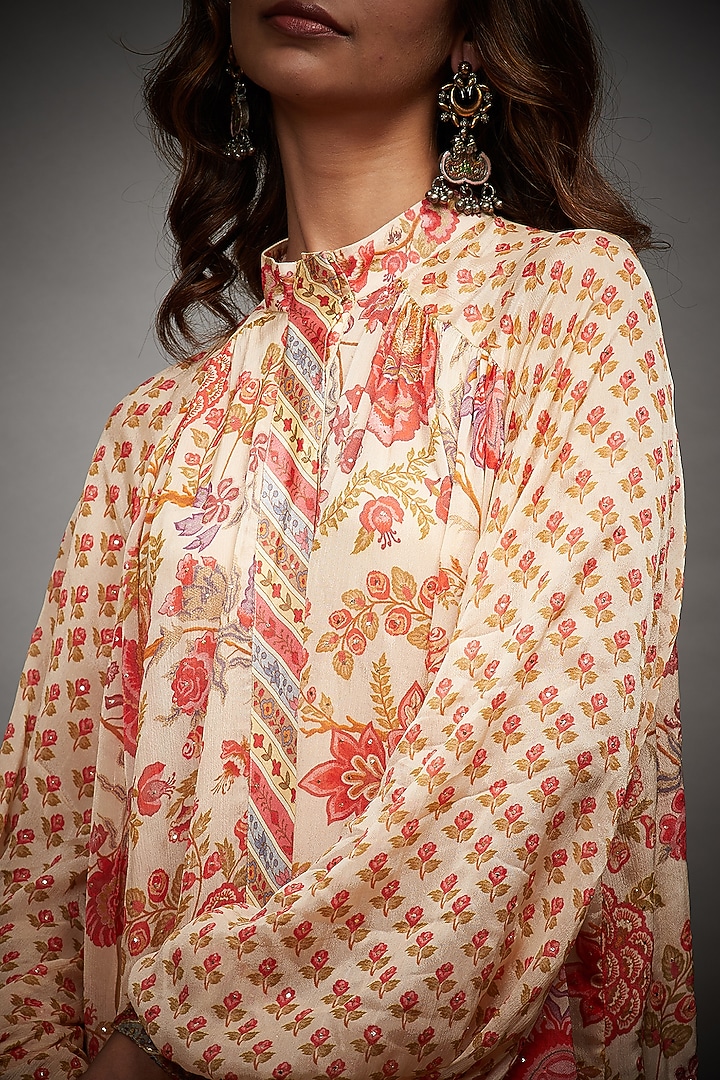 Cream & Coral Printed Kurta by Ri Ritu Kumar at Pernia's Pop Up Shop