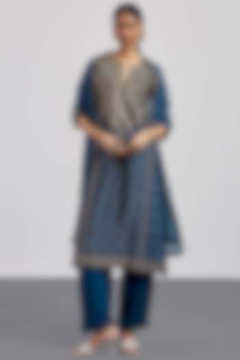 Indigo Blue Chanderi Printed Kurta Set by Ri Ritu Kumar at Pernia's Pop Up Shop