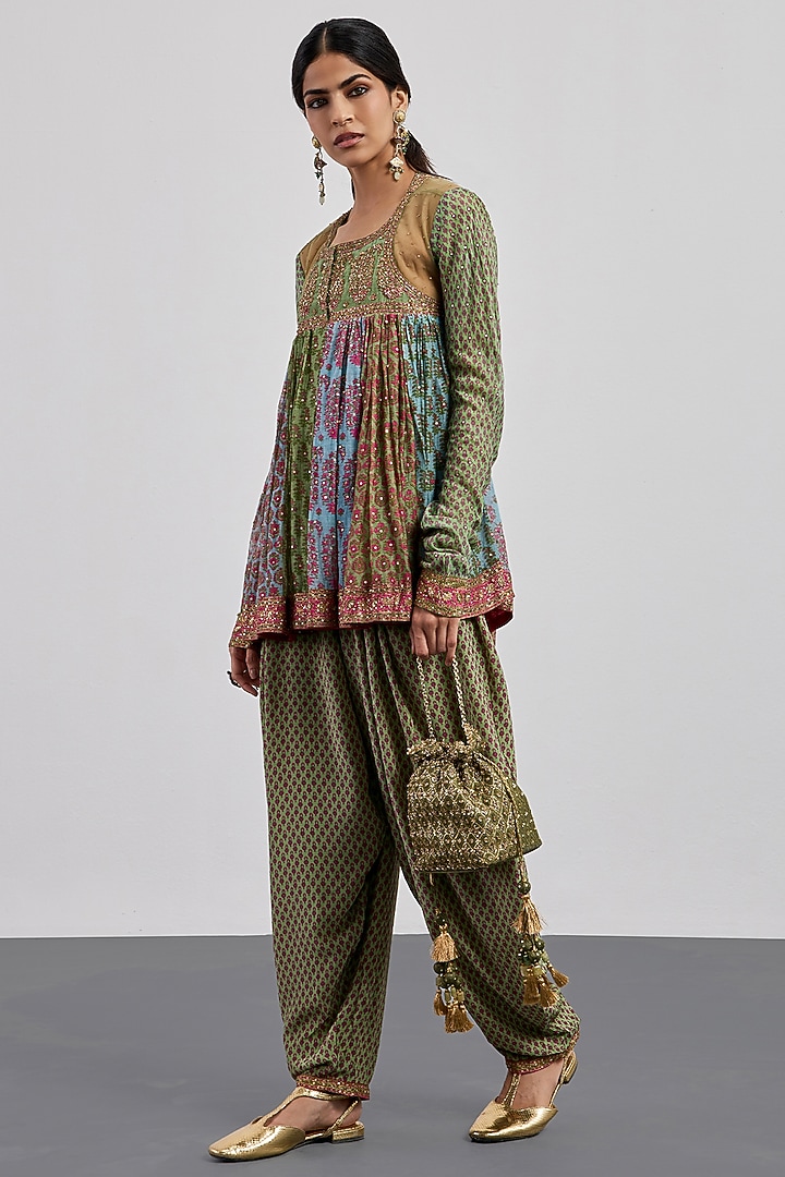 Dusty Blue & Pink Silk Chanderi Printed Kurta Set by Ri Ritu Kumar at Pernia's Pop Up Shop