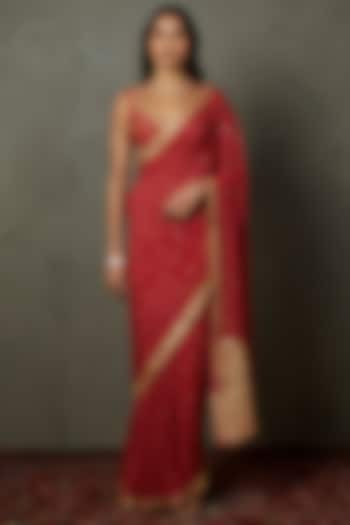 Cranberry Pink Silk Chinon Printed & Embroidered Reception Saree Set by Ri Ritu Kumar at Pernia's Pop Up Shop