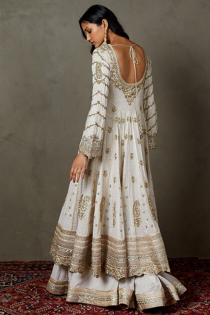 Off-White Khadi Muslin Gharara Set by Ri Ritu Kumar at Pernia's Pop Up Shop
