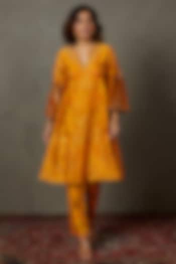 Mustard Yellow Chanderi Silk Printed & Embroidered Kurta Set by Ri Ritu Kumar at Pernia's Pop Up Shop