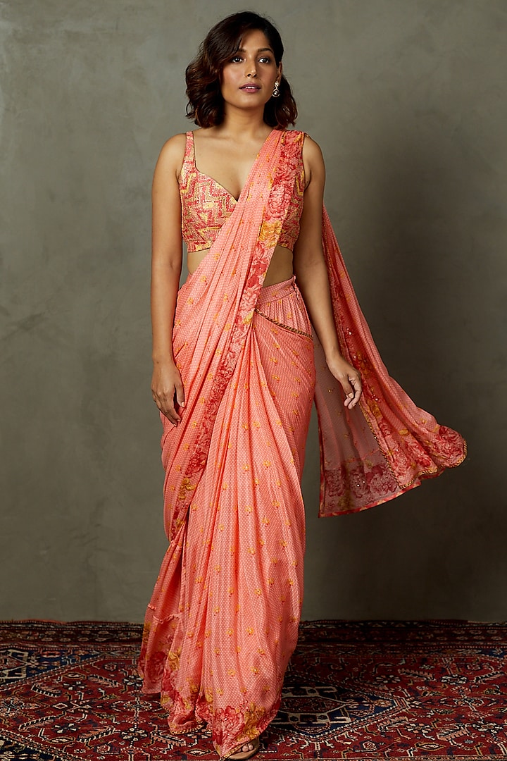 Coral Viscose Chinon Printed & Embroidered Draped Wedding Saree Set by Ri Ritu Kumar at Pernia's Pop Up Shop