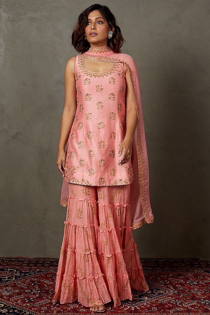 Pink Chanderi Silk Gharara Set by Ri Ritu Kumar at Pernia's Pop Up Shop