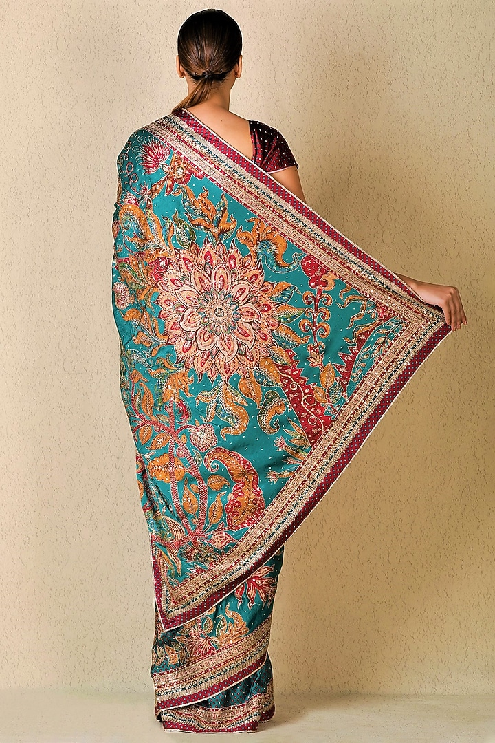Emerald Green & Burgundy Embroidered Bridal Saree Set by Ri Ritu Kumar at Pernia's Pop Up Shop
