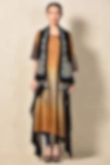 Indigo Blue & Ochre Embroidered Kurta Set by Ri Ritu Kumar at Pernia's Pop Up Shop