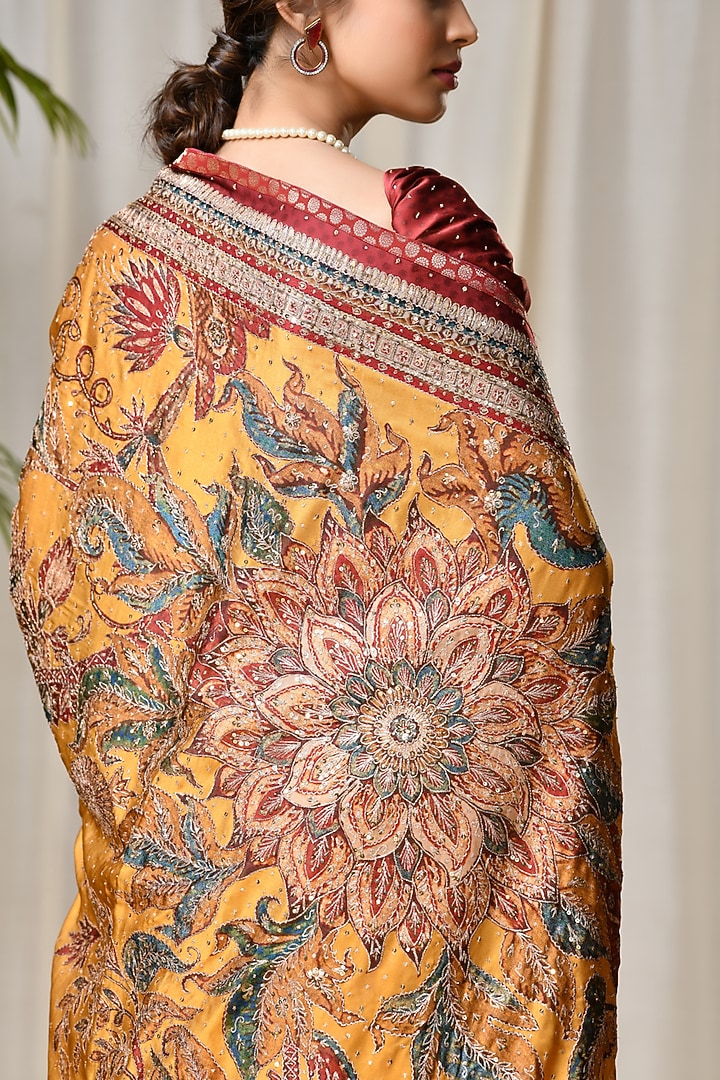 Mustard Embroidered Bridal Saree Set by Ri Ritu Kumar at Pernia's Pop Up Shop