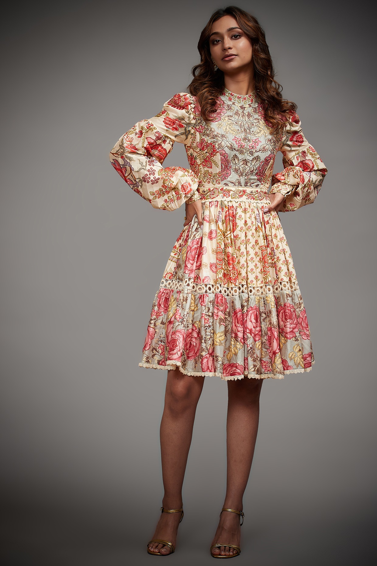 RK3 Ritu Kumar クレオパトラ プリント シフォン ドレス M RK3 Ritu Kumar クレオパトラ プリント シフォン ドレス M