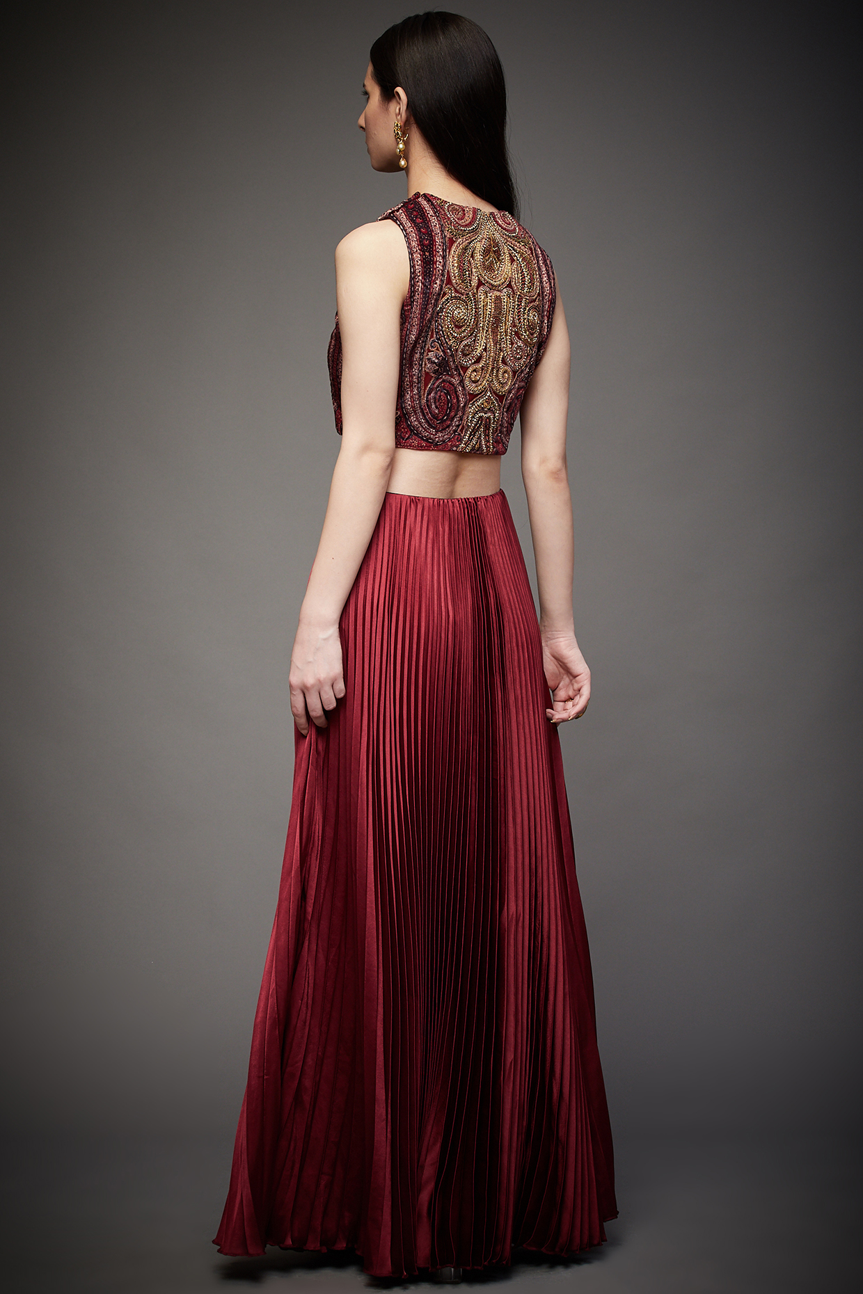 Burgundy embroidered skirt online